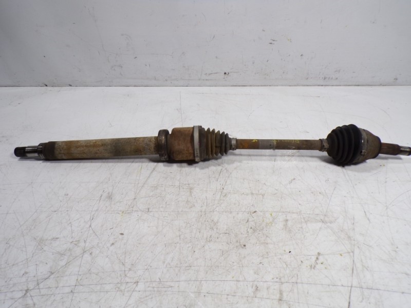 Recambio de transmision derecha para ford fiesta (ccn) 1.5 tdci cat referencia OEM IAM 1822704 8V513B436CD 