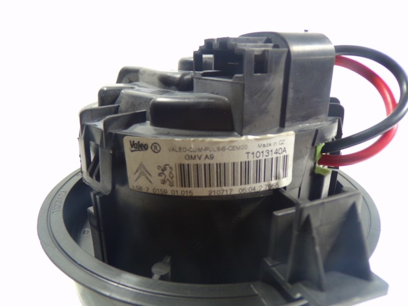 Recambio de motor calefaccion para peugeot 208 1.2 12v e-vti referencia OEM IAM 1608182080  T1013140A
