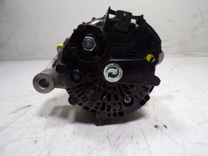 Recambio de alternador para opel insignia berlina 2.0 cdti cat referencia OEM IAM 13502582 95515964 