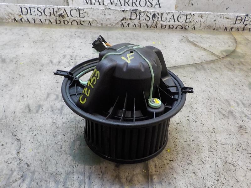 Recambio de motor calefaccion para bmw serie 3 berlina (e90) 320d referencia OEM IAM 64119227671 CZ1163600382 CZ1163600382