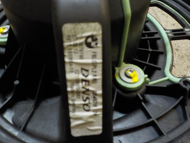 Recambio de motor calefaccion para bmw serie 3 berlina (e90) 320d referencia OEM IAM 64119227671 CZ1163600382 CZ1163600382