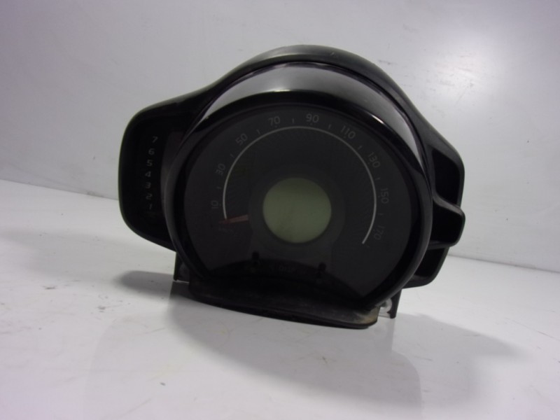 Recambio de cuadro instrumentos para toyota aygo 1.0 vvti referencia OEM IAM 838000H571 7691673300 