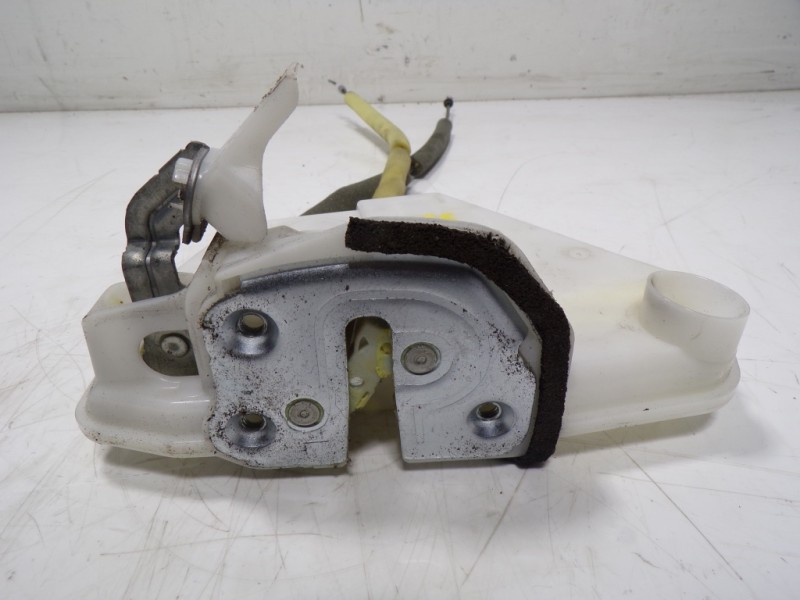 Recambio de cerradura puerta delantera izquierda para mazda 3 lim. () origin referencia OEM IAM  8D30B0138 