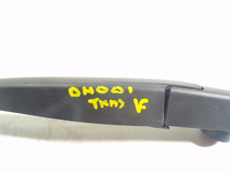 Recambio de brazo limpia trasero para peugeot 208 1.2 12v e-vti referencia OEM IAM 1608396380  