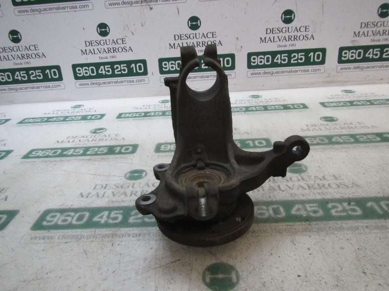 Recambio de mangueta delantera derecha para peugeot 207 1.4 referencia OEM IAM   