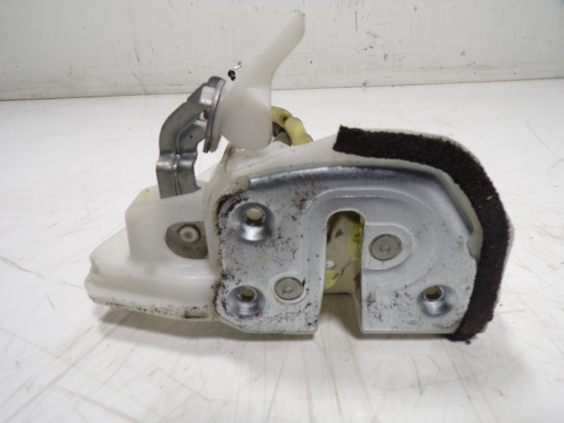 Recambio de cerradura puerta trasera izquierda para mazda 3 lim. () origin referencia OEM IAM  8D28A0540 