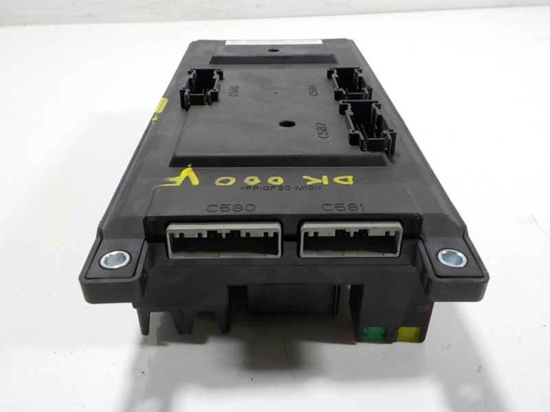 Recambio de caja reles / fusibles para land rover evoque 2.2 td4 cat referencia OEM IAM  EJ3214F041AD 1274740961