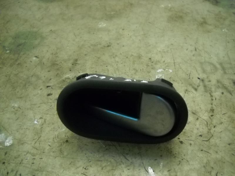 Recambio de maneta interior delantera derecha para ford fiesta (cbk) ghia referencia OEM IAM   