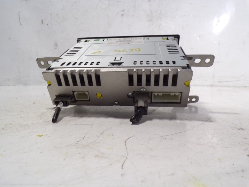 Recambio de sistema audio / radio cd para nissan micra (k13) 1.2 cat referencia OEM IAM 281853HN4B 281853HN4B 