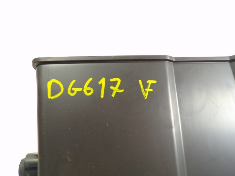 Recambio de guantera para ford transit courier 1.5 tdci cat referencia OEM IAM 1929295  