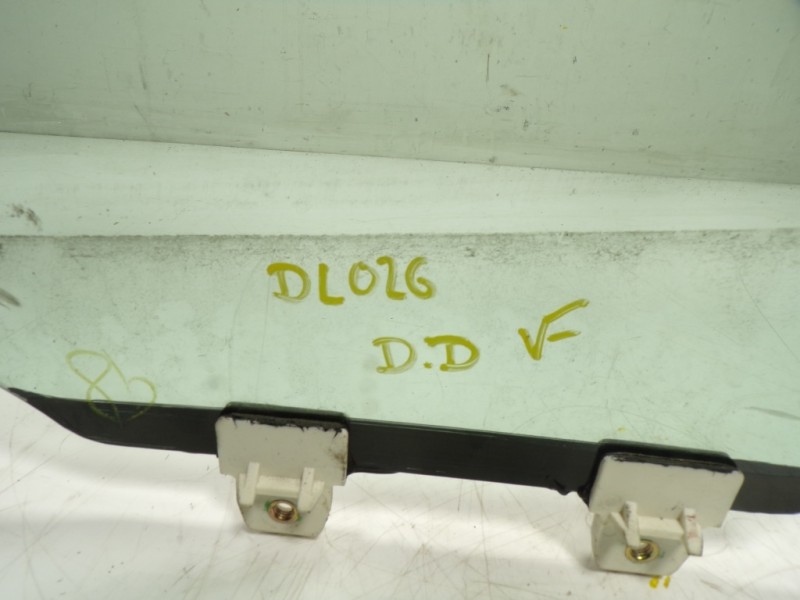 Recambio de cristal puerta delantero derecho para mazda 3 lim. () origin referencia OEM IAM   