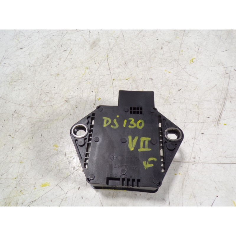 Recambio de modulo electronico para land rover discovery 4 tdv6 se referencia OEM IAM LR011785 AH4214B296AC 0265005730