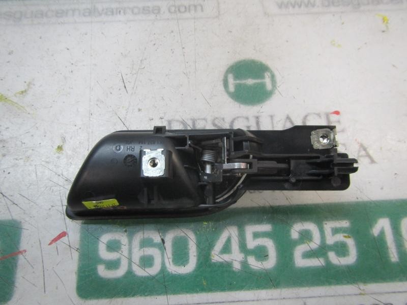 Recambio de maneta interior delantera derecha para volkswagen golf v berlina (1k1) highline referencia OEM IAM   
