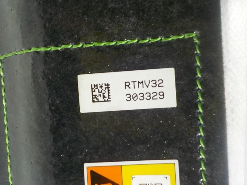 Recambio de airbag lateral derecho para toyota yaris 1.5 vvti hev referencia OEM IAM 73910K0010 303329 