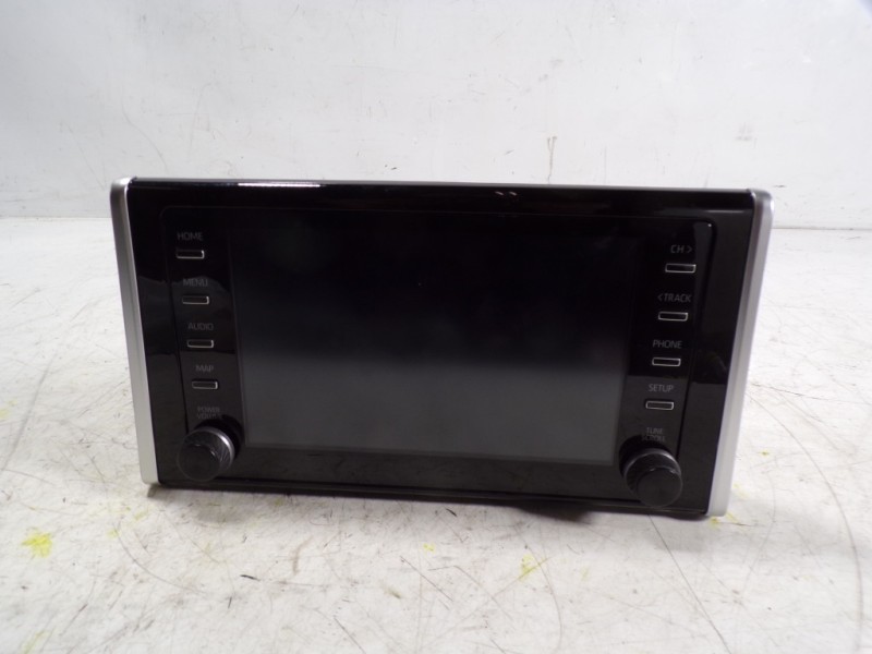 Recambio de sistema navegacion gps para toyota rav4 hybrid 4x2 advance referencia OEM IAM 8614042C00 8614042C00 