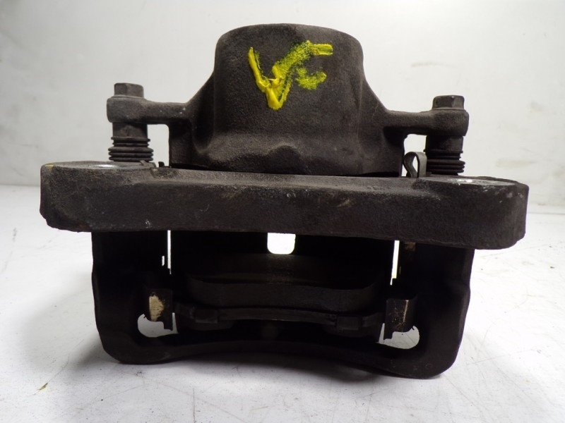 Recambio de pinza freno delantera derecha para opel insignia berlina 2.0 cdti cat referencia OEM IAM 13279639  
