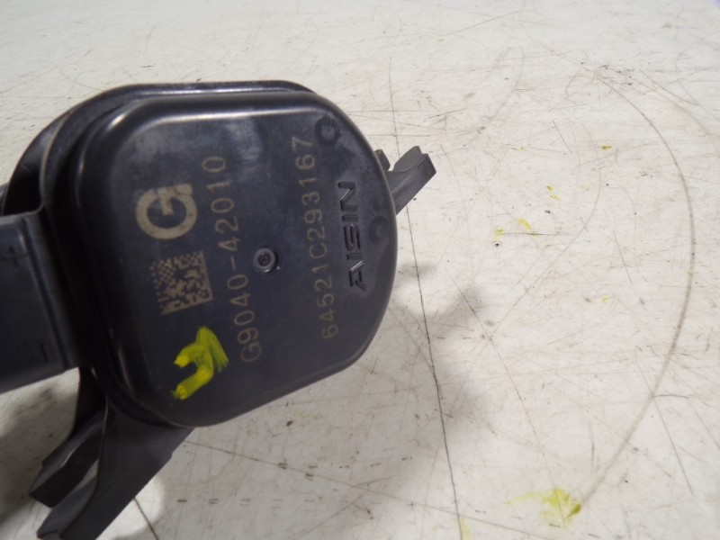 Recambio de bomba agua para toyota rav4 hybrid 4x2 advance referencia OEM IAM G904042010 G904042010 64521C293167