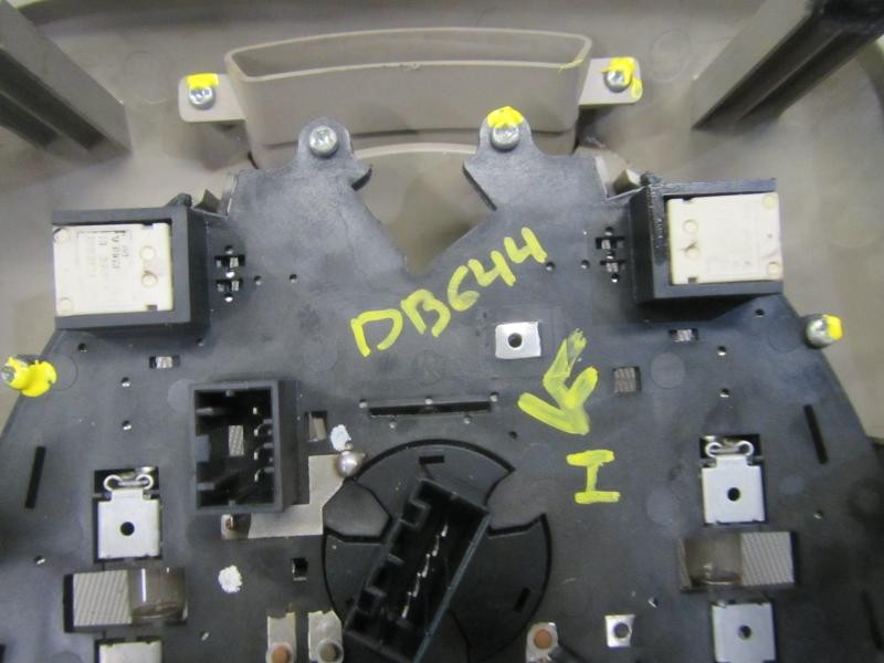 Recambio de piloto interior para ssangyong kyron 200 xdi limited referencia OEM IAM   