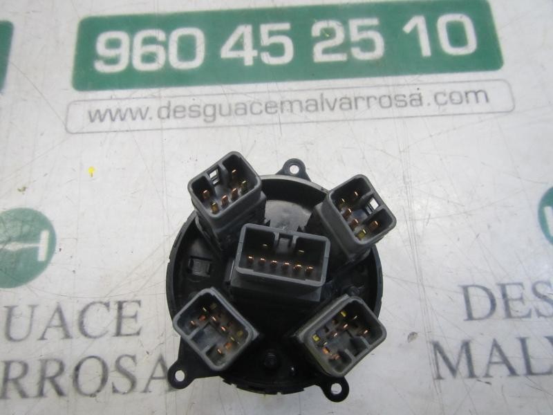 Recambio de warning para ssangyong kyron 200 xdi limited referencia OEM IAM   
