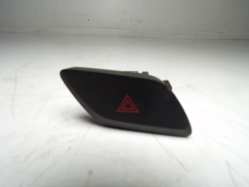 Recambio de warning para opel insignia grand sport 1.6 cdti dpf referencia OEM IAM 39100704  