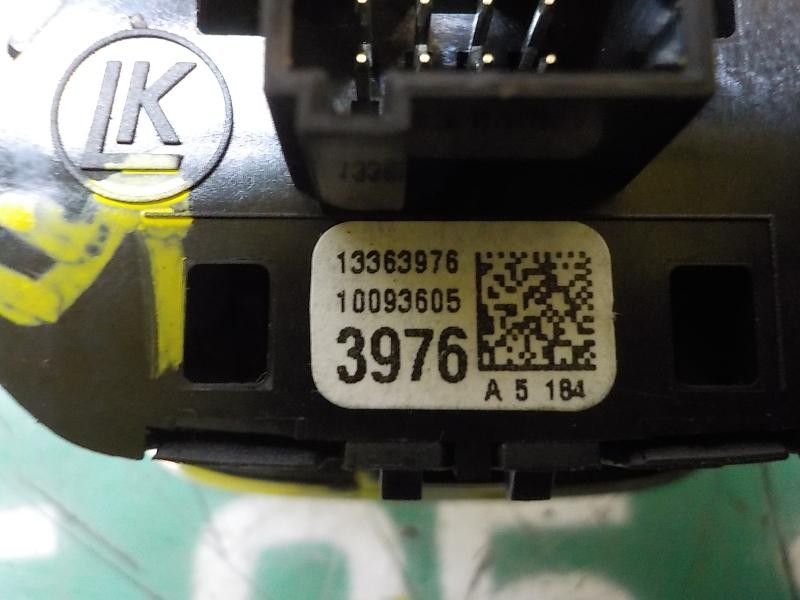 Recambio de warning para opel corsa e selective referencia OEM IAM 13363976 13363976 