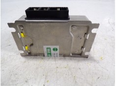 Recambio de centralita cambio automatico para land rover discovery 4 tdv6 se referencia OEM IAM LR010752 AH427H417AD  2