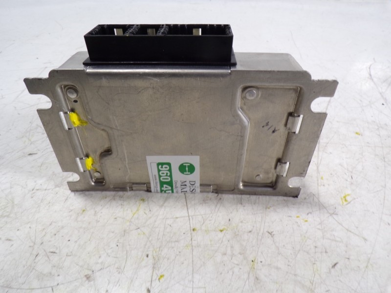Recambio de centralita cambio automatico para land rover discovery 4 tdv6 se referencia OEM IAM LR010752 AH427H417AD 