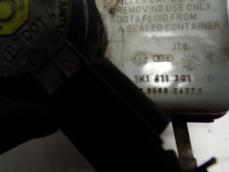 Recambio de bomba freno para volkswagen caddy furgón/kombi 2.0 tdi referencia OEM IAM 1K1614019K 1K1611301 