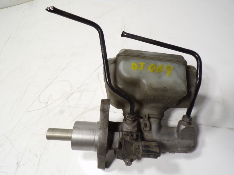 Recambio de bomba freno para volkswagen caddy furgón/kombi 2.0 tdi referencia OEM IAM 1K1614019K 1K1611301 