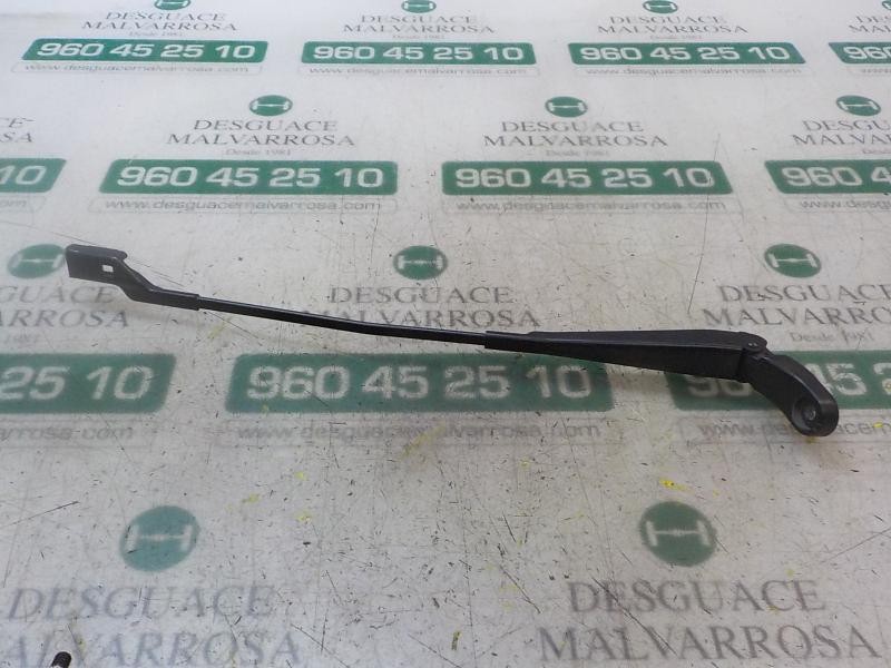 Recambio de brazo limpia delantero derecho para skoda fabia (5j2 ) young referencia OEM IAM 5J1955410B  