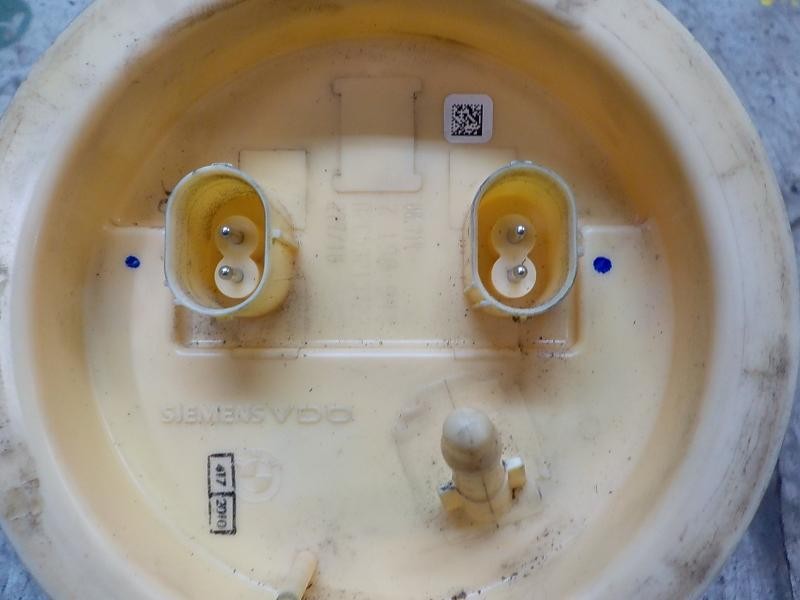 Recambio de aforador para bmw serie 3 berlina (e90) 320d referencia OEM IAM 16117190946 7190943 A2C53215722