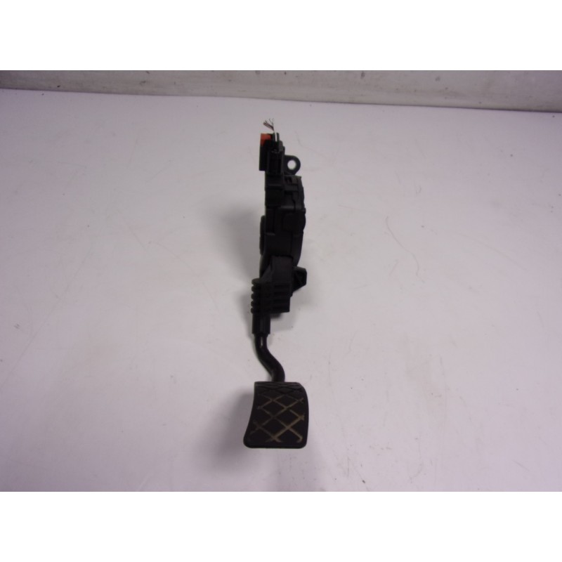 Recambio de potenciometro pedal para audi a8 (4h) 4.2 tdi quattro largo referencia OEM IAM 4H2723523 4H2723523 