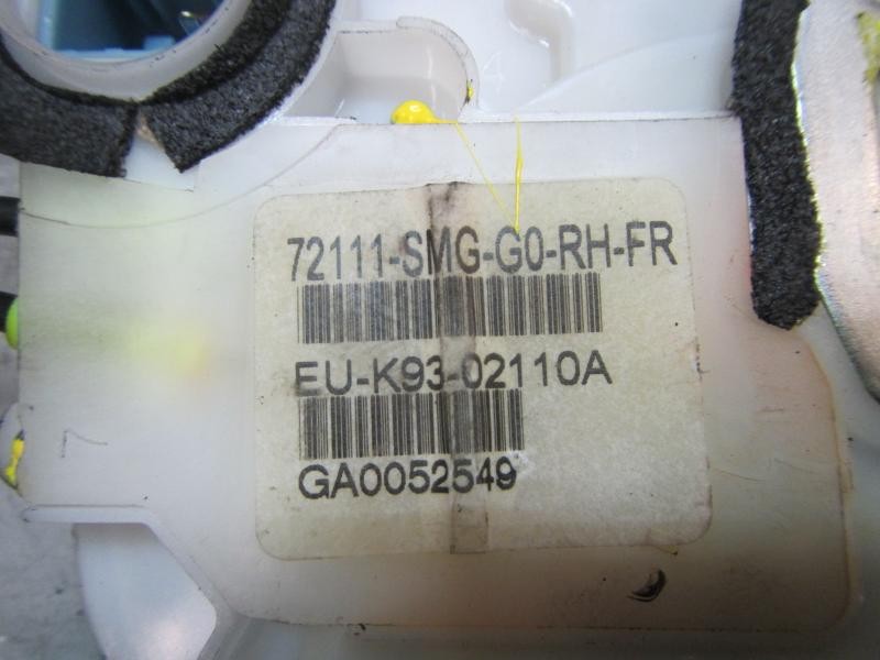 Recambio de cerradura puerta delantera derecha para honda civic berlina (fn) 2.2 ctdi referencia OEM IAM 72110SMGG04 72111SMGG0R