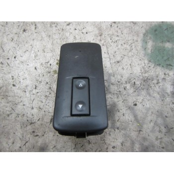 MANDO ELEVALUNAS TRASERO IZQUIERDO 