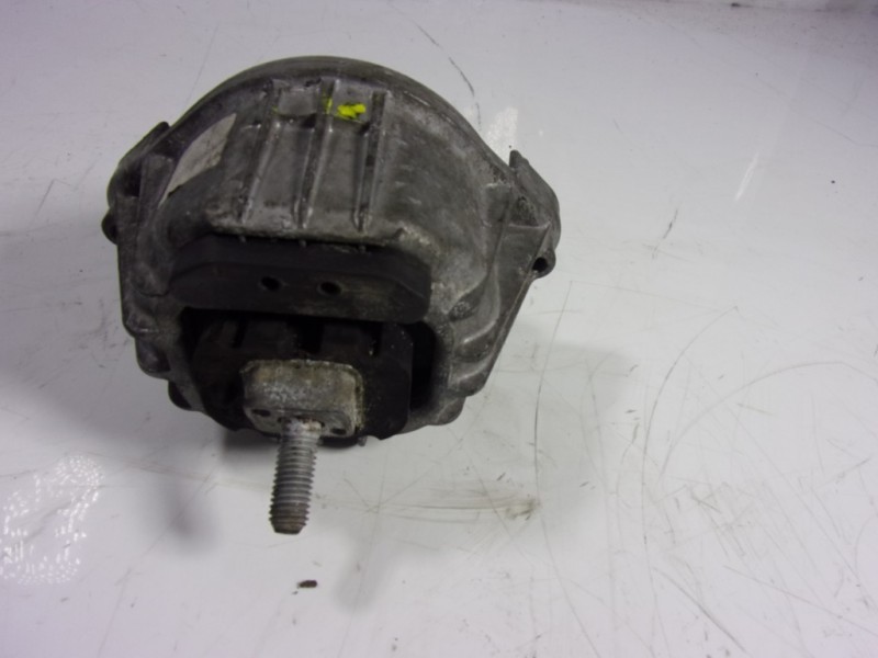 Recambio de soporte motor izquierdo para bmw serie 3 berlina (e90) 320d referencia OEM IAM   