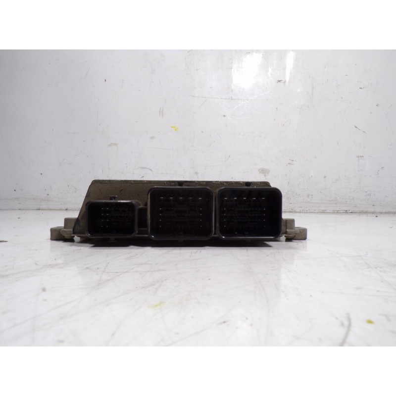 Recambio de centralita motor uce para peugeot 108 1.2 12v vti referencia OEM IAM 9691682380 89661YV020 142560695