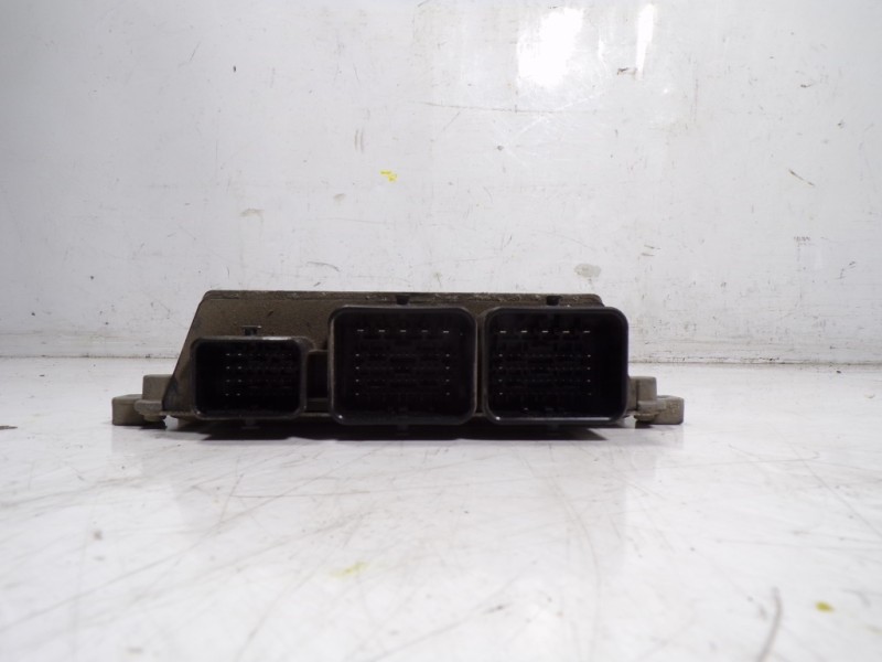 Recambio de centralita motor uce para peugeot 108 1.2 12v vti referencia OEM IAM 9691682380 89661YV020 142560695