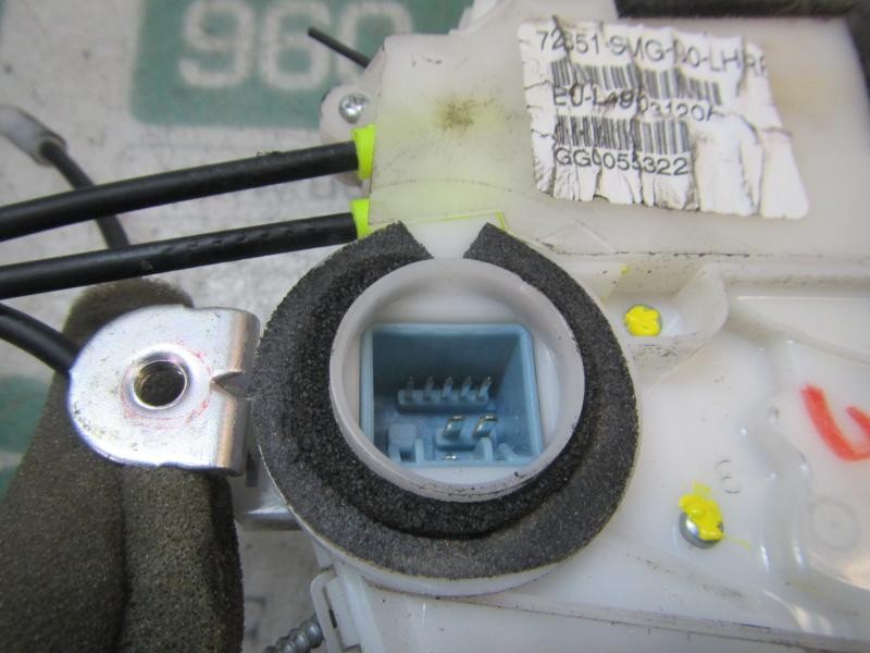 Recambio de cerradura puerta trasera izquierda para honda civic berlina (fn) 2.2 ctdi referencia OEM IAM 72650SMGG05 72651SMGG0L