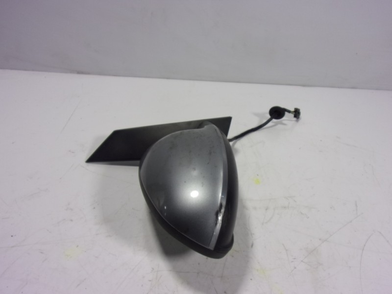 Recambio de espejo derecho para opel astra j lim. 1.6 cdti dpf referencia OEM IAM 13379135  