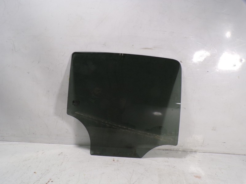 Recambio de cristal puerta trasero derecho para opel mokka 1.6 cdti dpf referencia OEM IAM 25993416  
