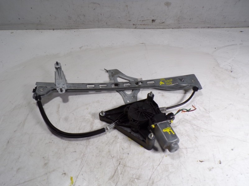 Recambio de elevalunas delantero derecho para peugeot 108 1.2 12v vti referencia OEM IAM B000848280  