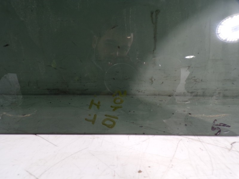 Recambio de cristal puerta trasero izquierdo para opel mokka 1.6 cdti dpf referencia OEM IAM 25993415  