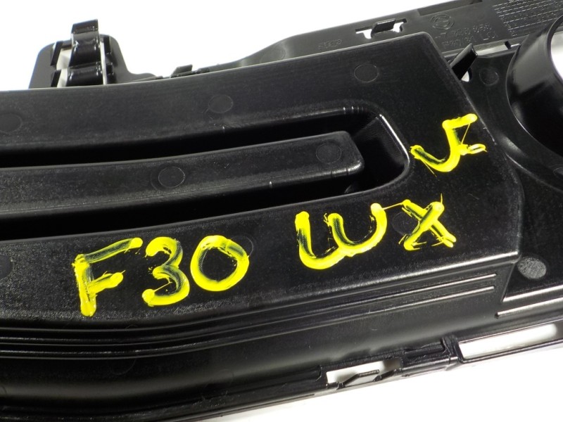 Recambio de rejilla paragolpes derecha para bmw serie 3 lim. (f30) 320d luxury line referencia OEM IAM   