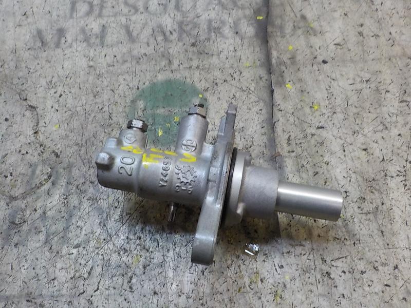 Recambio de bomba freno para ford fiesta (ccn) trend referencia OEM IAM 1751664  