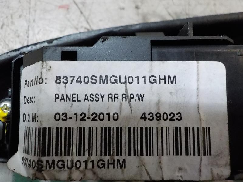 Recambio de mando elevalunas trasero izquierdo para honda civic berlina (fn) 2.2 ctdi referencia OEM IAM 35770SMGE02 83740SMGU01