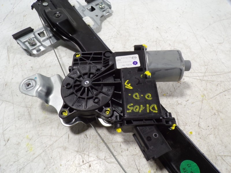 Recambio de elevalunas delantero derecho para opel mokka 1.6 cdti dpf referencia OEM IAM 42363793 42363793 