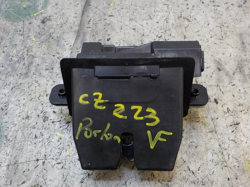 Recambio de cerradura maletero / porton para ford fiesta (ccn) trend referencia OEM IAM 1761865  