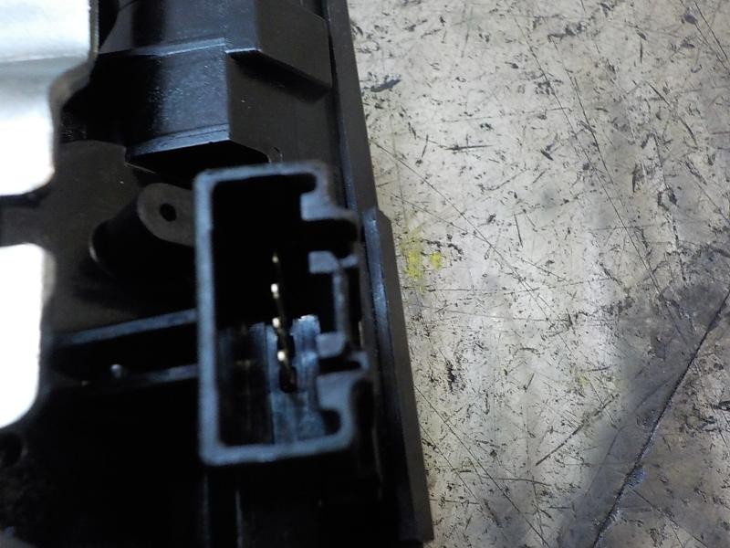 Recambio de cerradura maletero / porton para ford fiesta (ccn) trend referencia OEM IAM 1761865  