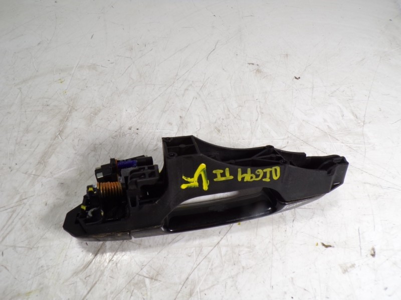 Recambio de maneta exterior trasera izquierda para peugeot 108 1.2 12v vti referencia OEM IAM 1612194080  