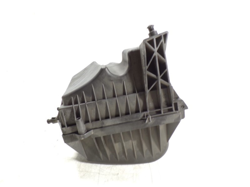 Recambio de filtro aire para opel mokka 1.6 cdti dpf referencia OEM IAM 13490988  